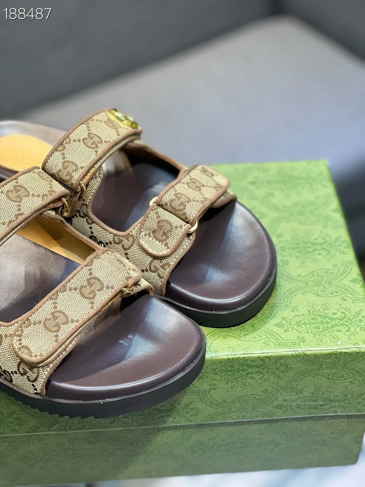 Gucci Screener बेज GG Monogram Canvas डबल-स्ट्रैप कैजुअल सैंडल्स 5
