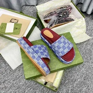 Gucci Screener Azul GG Monogram Plantilla Roja Zapatillas