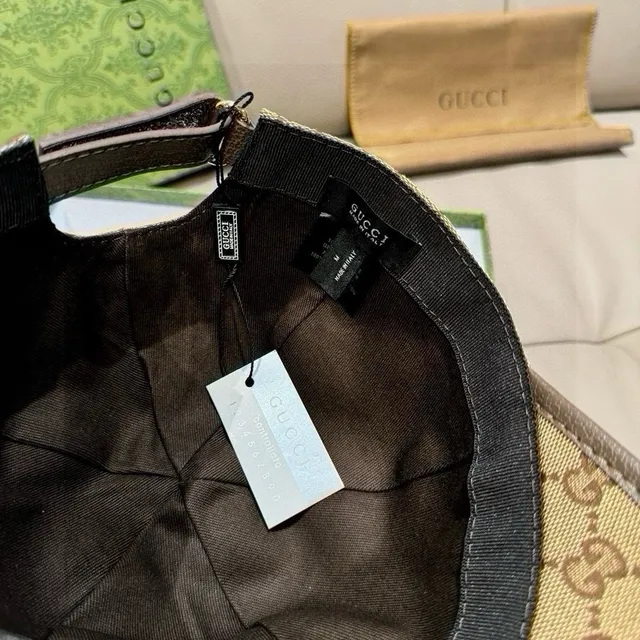 Gucci Screener GG Monogram भूरा बेसबॉल कैप 4