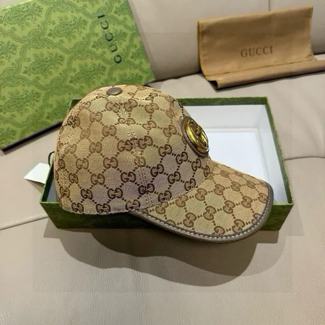 Gucci Screener GG Monogram भूरा बेसबॉल कैप 7
