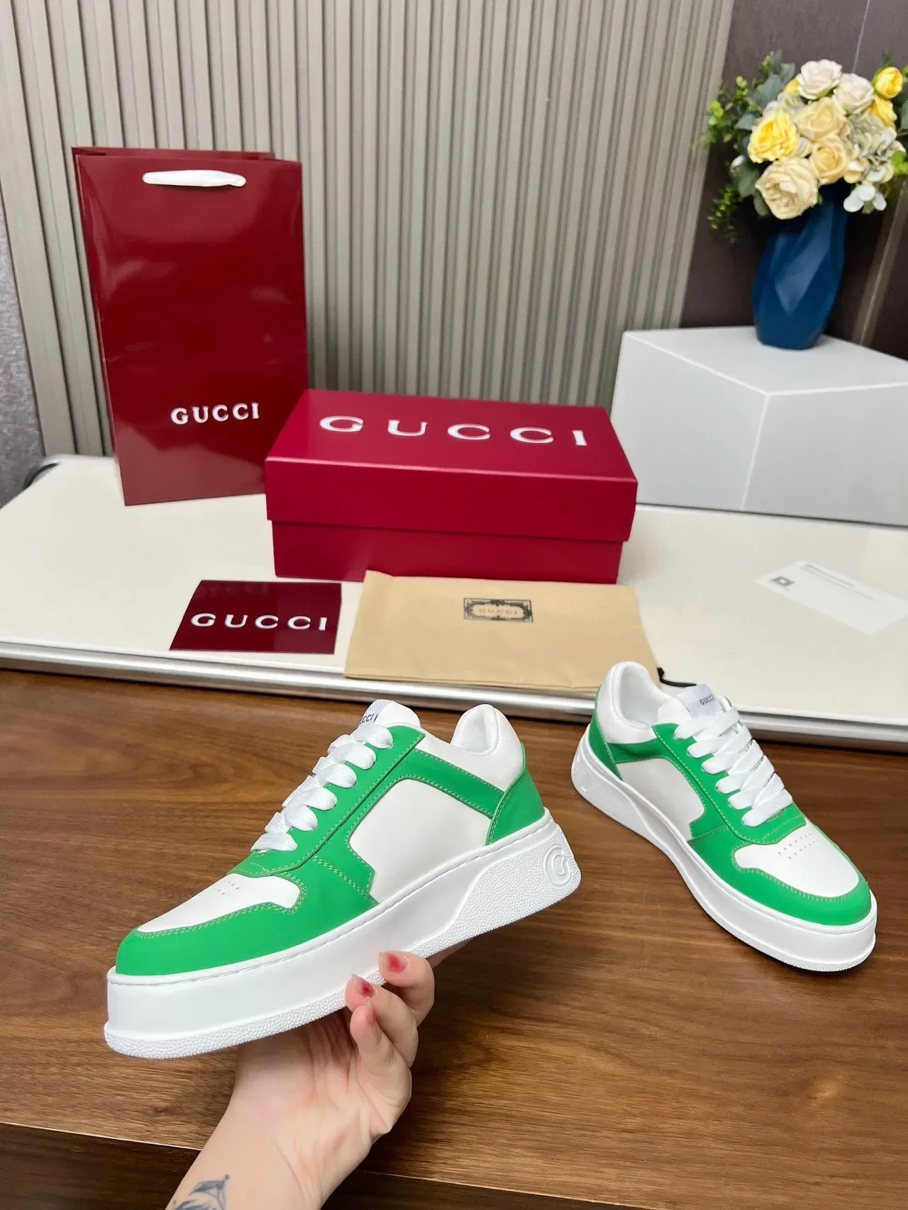 Gucci Screener Green and White Lifestyle Sneakers 5