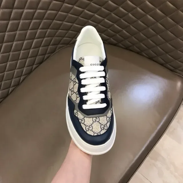 Gucci Screener Navy et Beige GG Monogram Chaussures lifestyle 4