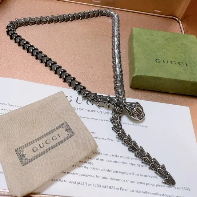 Gucci Collar Serpiente Plata Negro Articulada Escamas Texturizadas 3