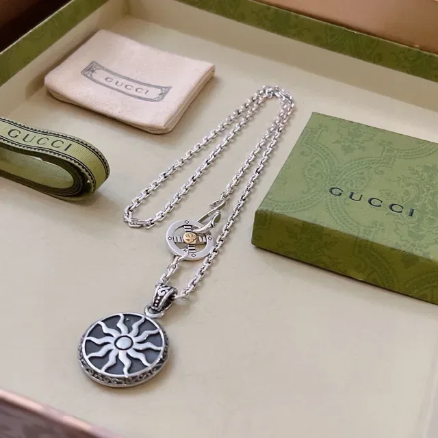 Gucci Silver Black Chain Circular Sunburst Pendant Necklace 7
