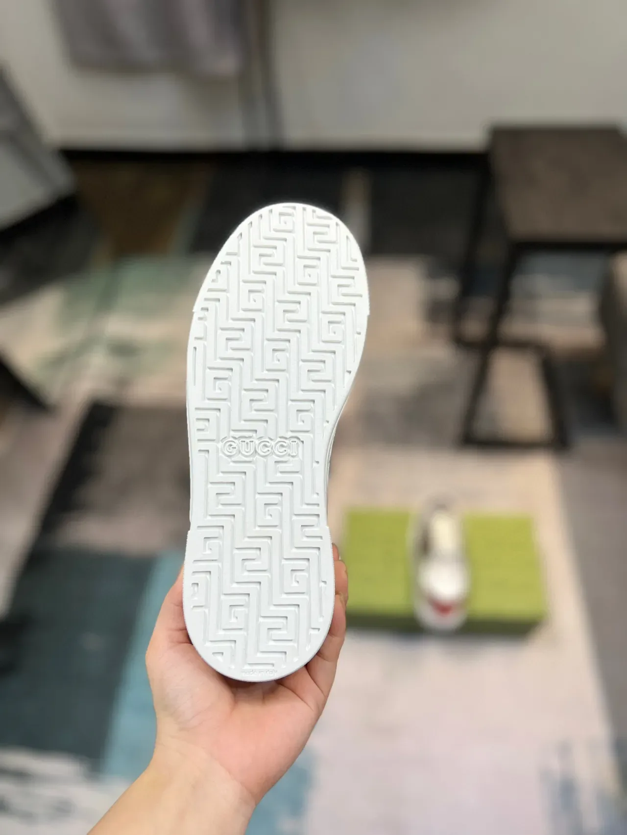 Gucci 银红金属皮革织带生活方式运动鞋 9