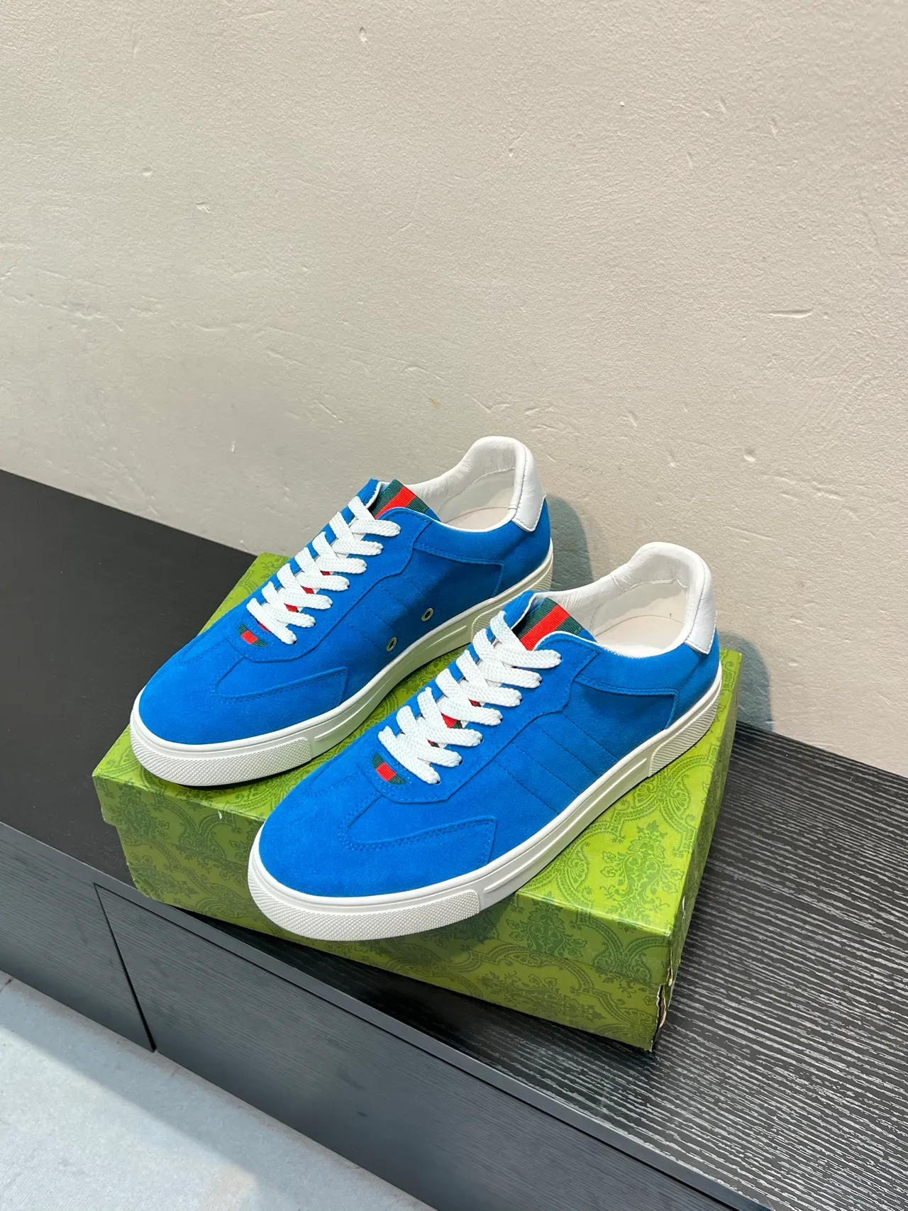Gucci Tennis 1977 أحذية رياضية أزرق سويد Lifestyle 3