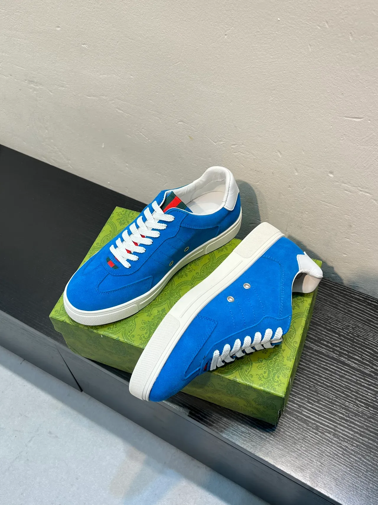 Gucci Tennis 1977 أحذية رياضية أزرق سويد Lifestyle 4