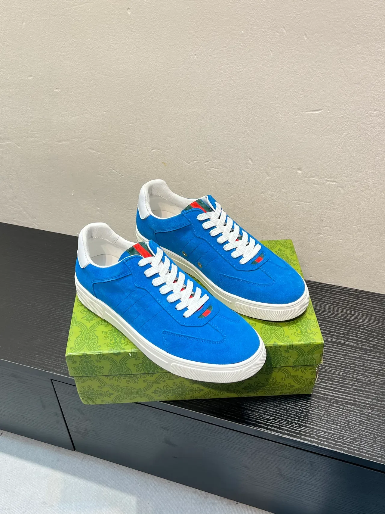 Gucci Tennis 1977 أحذية رياضية أزرق سويد Lifestyle 5