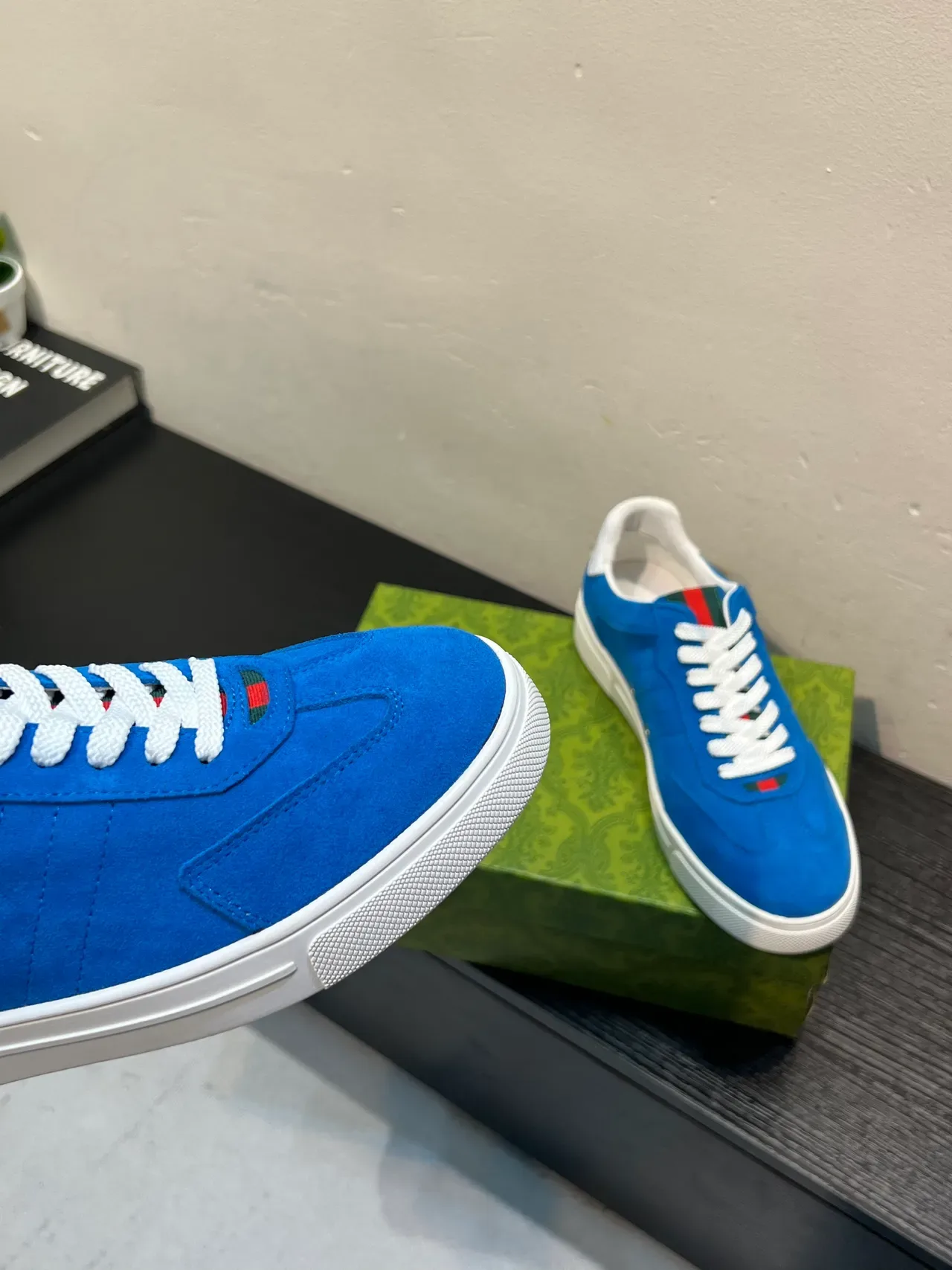 Gucci Tennis 1977 أحذية رياضية أزرق سويد Lifestyle 8