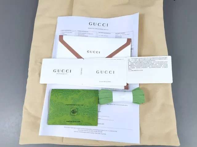 Gucci Tennis 1977 Tênis Lifestyle Off-White Green Red Web 5