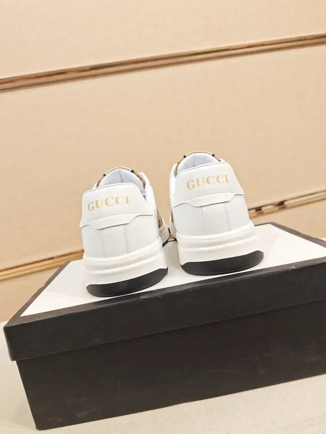 Gucci White Beige Low-Top Leather-and-Canvas Lifestyle Sneakers 3