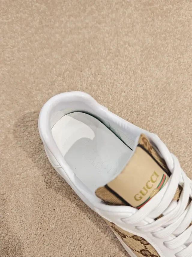 Gucci White Beige Low-Top Leather-and-Canvas Lifestyle Sneakers 4