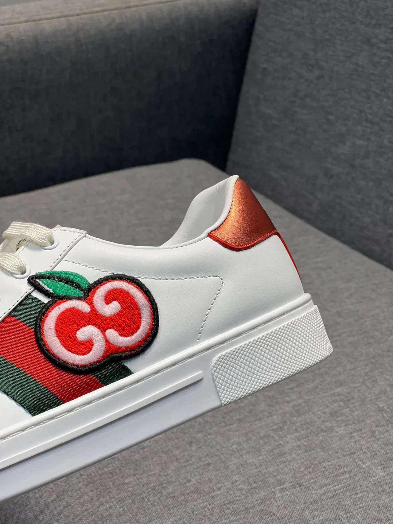 Gucci White Red Leather Upper Web Stripe Lifestyle Sneakers 8