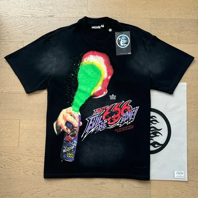 Hellstar Graphic-Print Spray-Paint Aesthetic T-Shirt 3