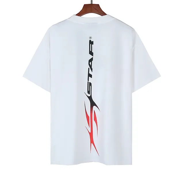 Camiseta Hellstar estampa gráfica branco preto vermelho 3