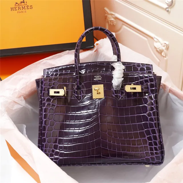 Hermès Birkin চকচকে ক্রোকোডাইল এমবসড কালো গোল্ড হার্ডওয়্যার টোট ব্যাগ 18