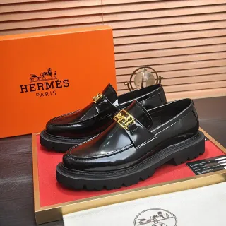 Hermès কালো সোনা প্যাটেন্ট চামড়া বকল লুফার