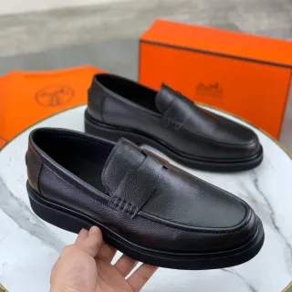 爱马仕黑色粒面皮革便士乐福鞋