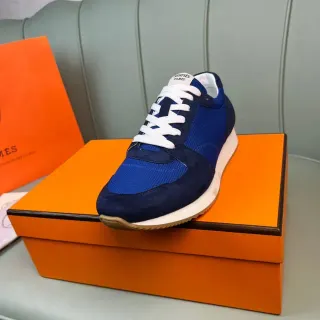 Hermès নীল এবং নৌবাহিনী সুয়েড মেশ লো-টপ লাইফস্টাইল স্নিকার