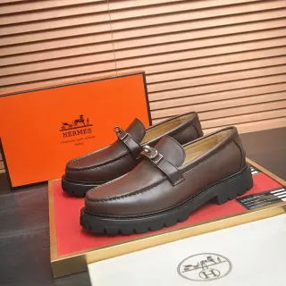 Hermès 棕黑皮革金属扣带乐福鞋