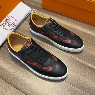 Hermès Carriage-Print কালো এবং লাল লাইফস্টাইল স্নিকার্স