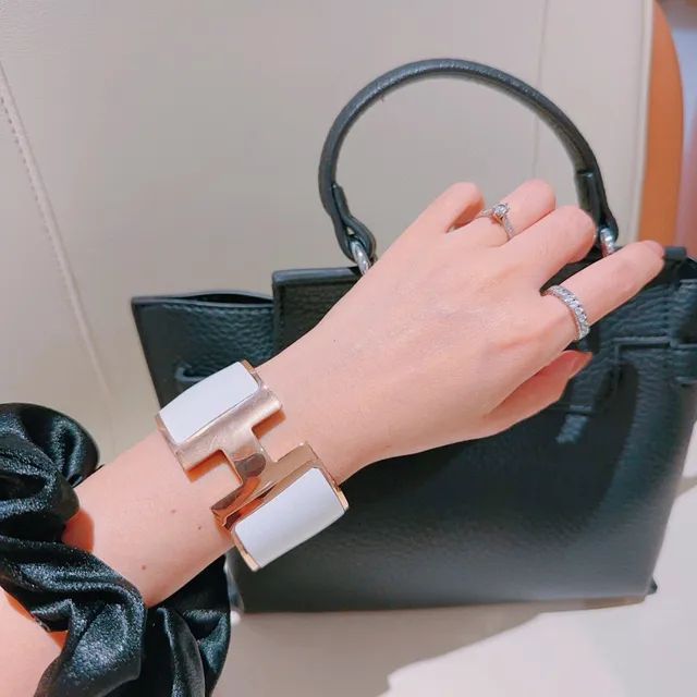 Hermès Clic H brazalete de muñeca rígido de esmalte blanco tono dorado 5