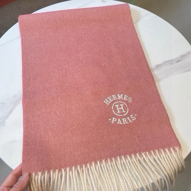 Hermès Embroidered Logo Dusty Pink Cashmere Scarf 8