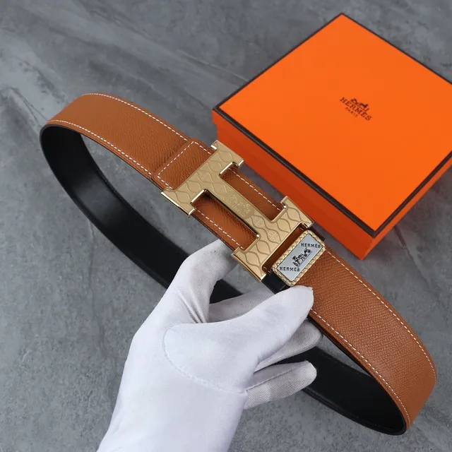 Hermès H Buckle বাদামী এবং কালো চামড়ার বেল্ট 9
