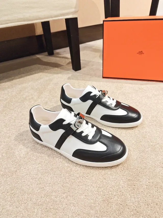 Hermès Oran Black and White Leather Lifestyle Sneakers 5