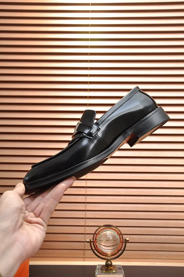 Hermès Oran Black Polished Leather Buckle Loafers 6