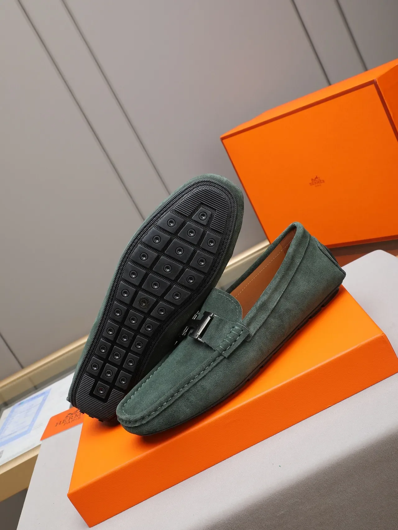 Hermès Oran हरा चमड़ा H-Buckle लोफर 4