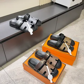 Hermès Oran 印花帆布 H-Logo 拖鞋