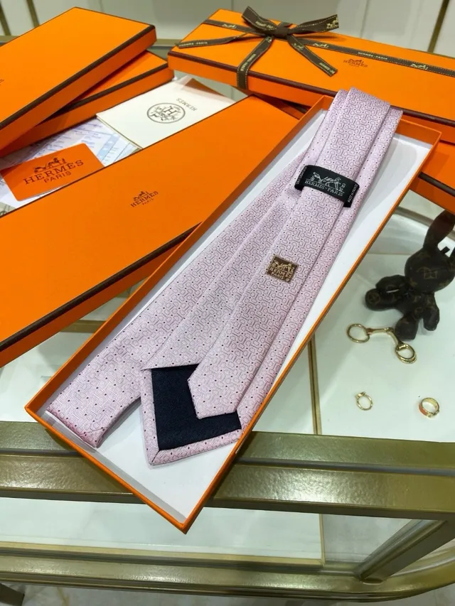 Hermès गुलाबी बैंगनी रेशम बुना हुआ ज्यामितिक एच-मोटिफ टाई 7