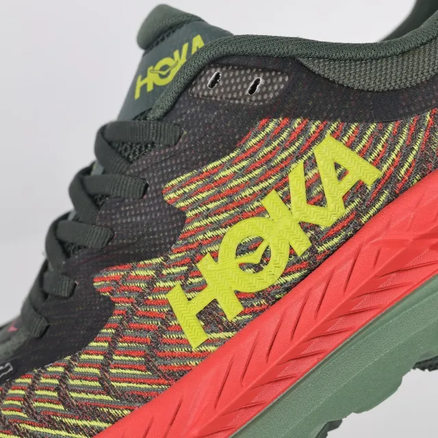 Hoka 军绿红 工程针织鞋面 双密度中底 跑鞋 6