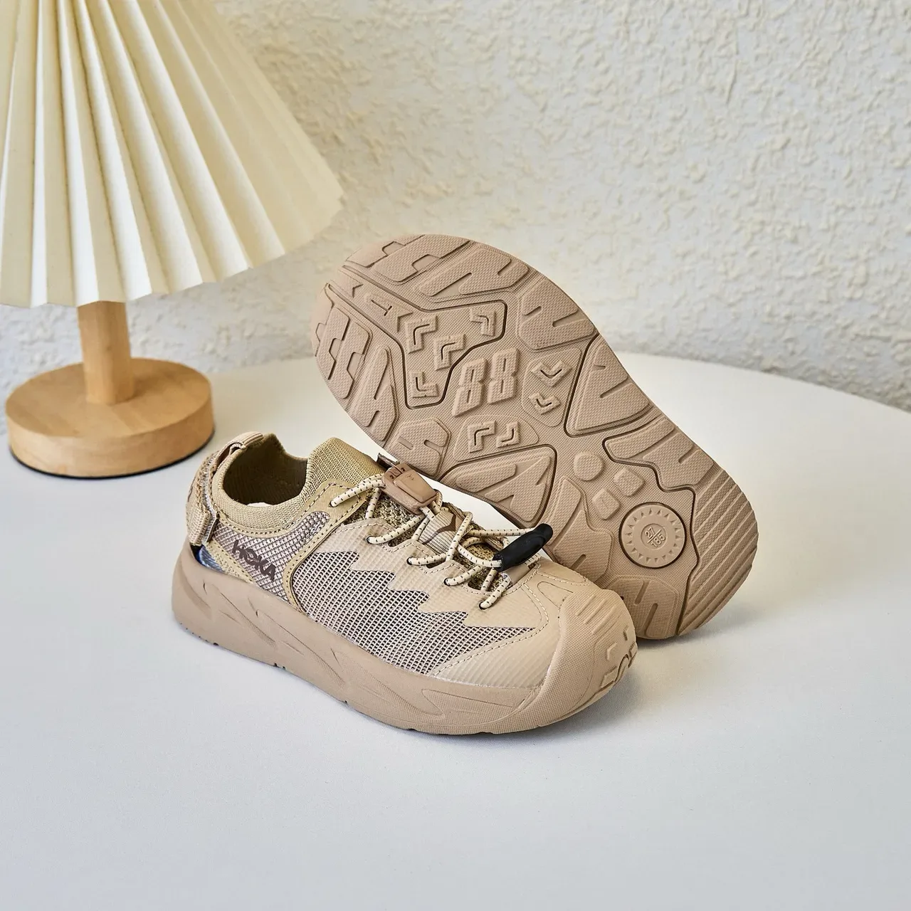 Hoka Preto Cinza Malha Superior Sola de Borracha Esculpida Tênis Lifestyle 4