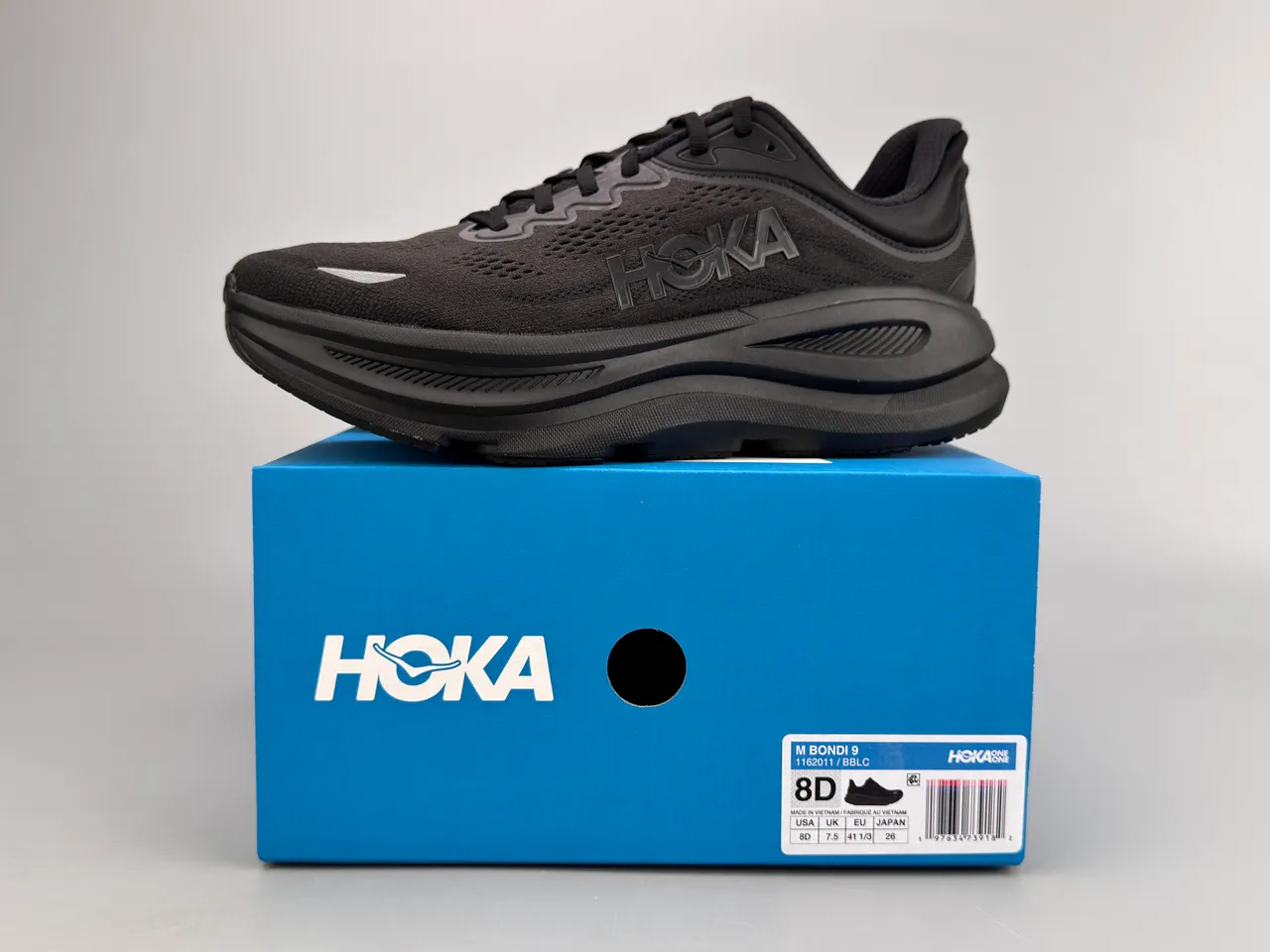 Hoka Clifton काले मोनोक्रोम इंजीनियर मेश अपर रनिंग जूते 2