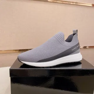Hugo Boss 灰色针织一脚蹬生活方式运动鞋