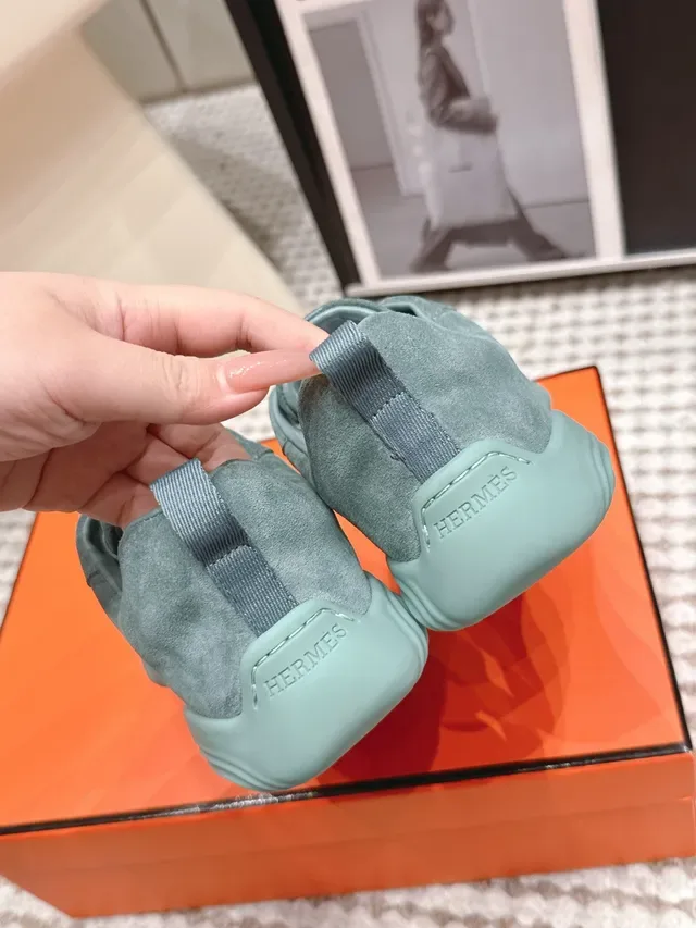 Jil Sander sneakers lifestyle suède perforé teal 4
