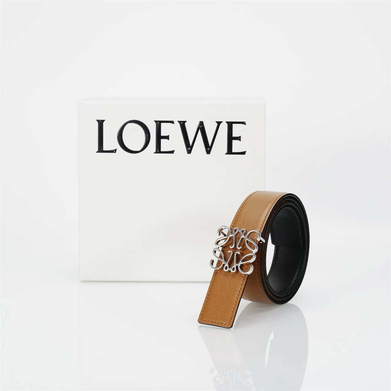 Loewe Anagram Tan Ceinture en cuir 3