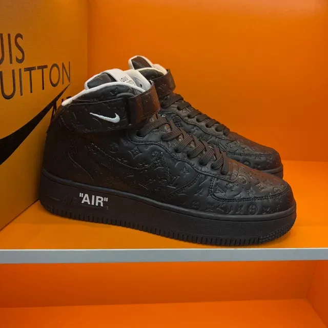 Louis Vuitton Black White High-Top Monogram-Embossed Leather Lifestyle Sneakers 8