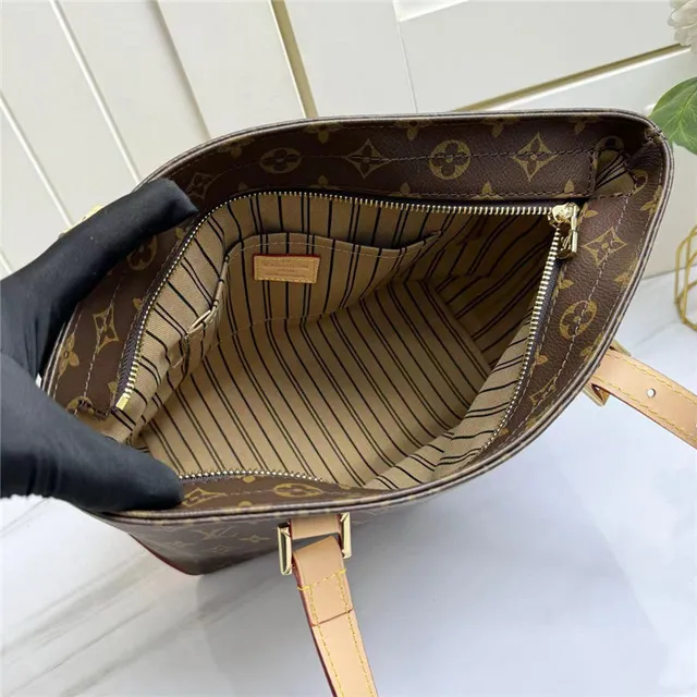 Louis Vuitton भूरा बेज मोनोग्राम कैनवास रोल्ड लेदर हैंडल्स टोट बैग 2