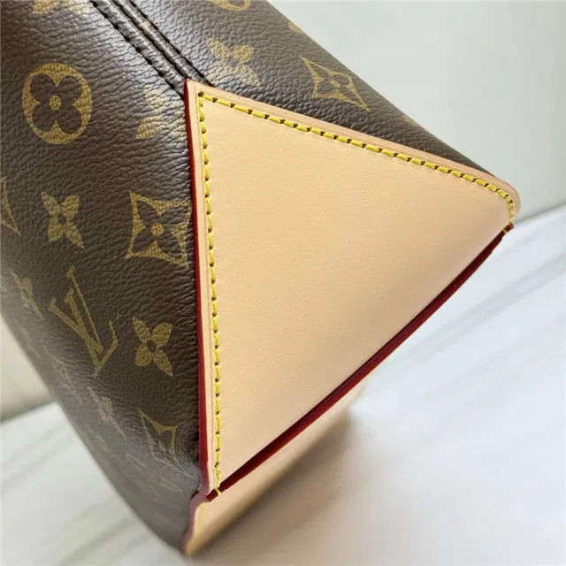 Louis Vuitton भूरा बेज मोनोग्राम कैनवास रोल्ड लेदर हैंडल्स टोट बैग 5