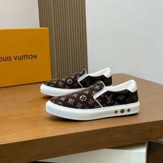 Louis Vuitton Marron Blanc Monogram Canvas Slip-On Lifestyle Sneakers