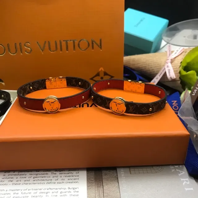 Louis Vuitton Burgundy Gold Dual-Tone Leather Monogram Canvas Interior Bracelet 5