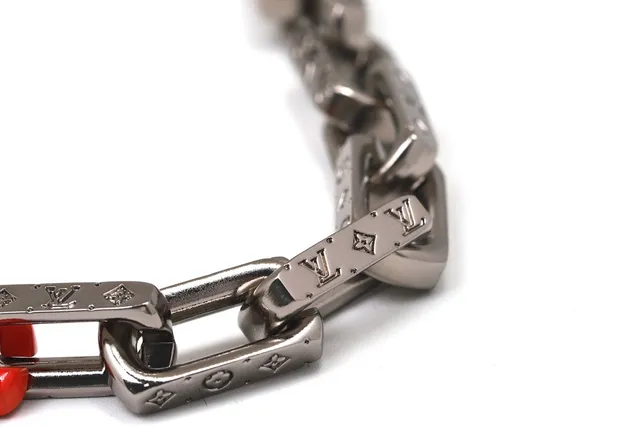 Louis Vuitton Pulseira Corrente Prateado e Vermelho Resina Pulseira 5