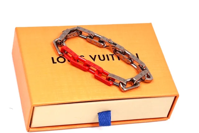 Louis Vuitton Pulseira Corrente Prateado e Vermelho Resina Pulseira 9