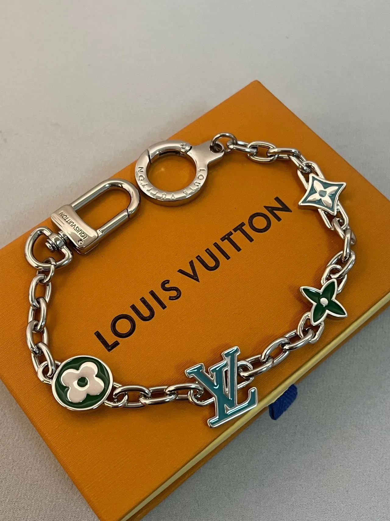 Louis Vuitton Charms Bracelet Silver Green Metal Chain Enamel Bracelet 5