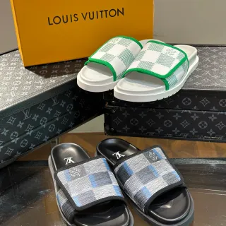 Louis Vuitton Damier Check नעाल منزلقة
