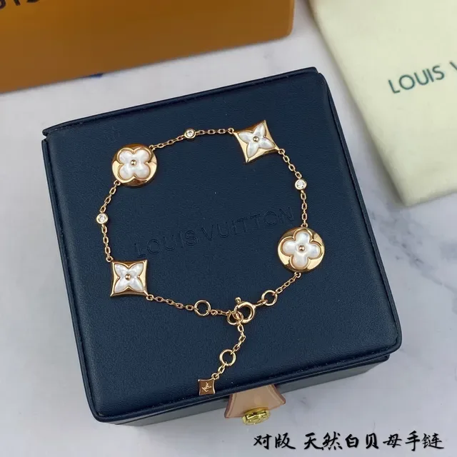 Louis Vuitton Bracelete Corrente Floral Ouro Rosa Madreperla Braceletes Florais 3