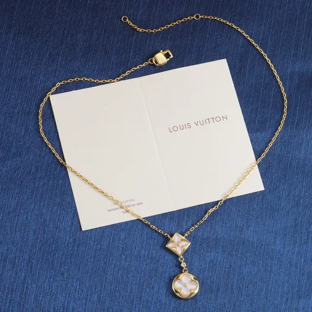 Louis Vuitton 花朵金白色链条 珍珠母贝花卉吊坠 项链 7